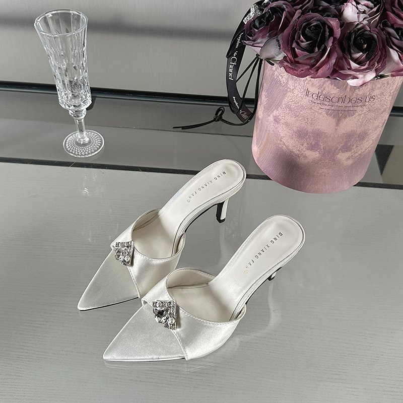 2025 New Rhinestone Sandals European American Style Pointed Toe High Heel Slippers Elegant Comfortable Summer Thin Heel Slippers - Image 4