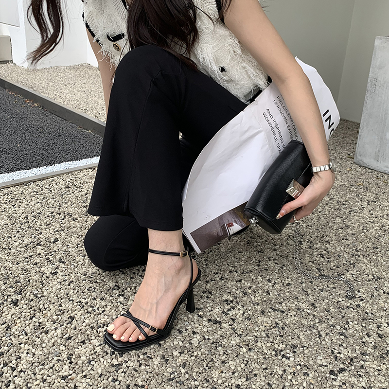 2025 European American Style Thin Strap High Heel Sandals Fashion Queen Buckle Square Toe Open Toe Women's Shoes Simple Temperament Sandals - Image 3