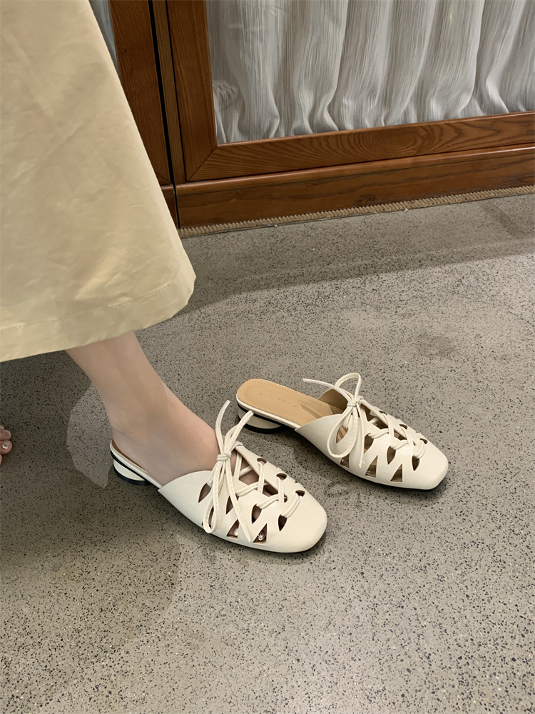 Women's Hollow Out Strap Mule Shoes Low Heel Retro Slip On Breathable Sandals - Image 4